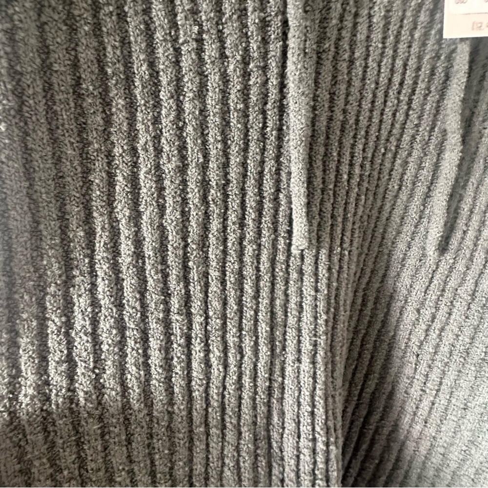 Green Ribbed Women's Sweater - Picture 2 of 5